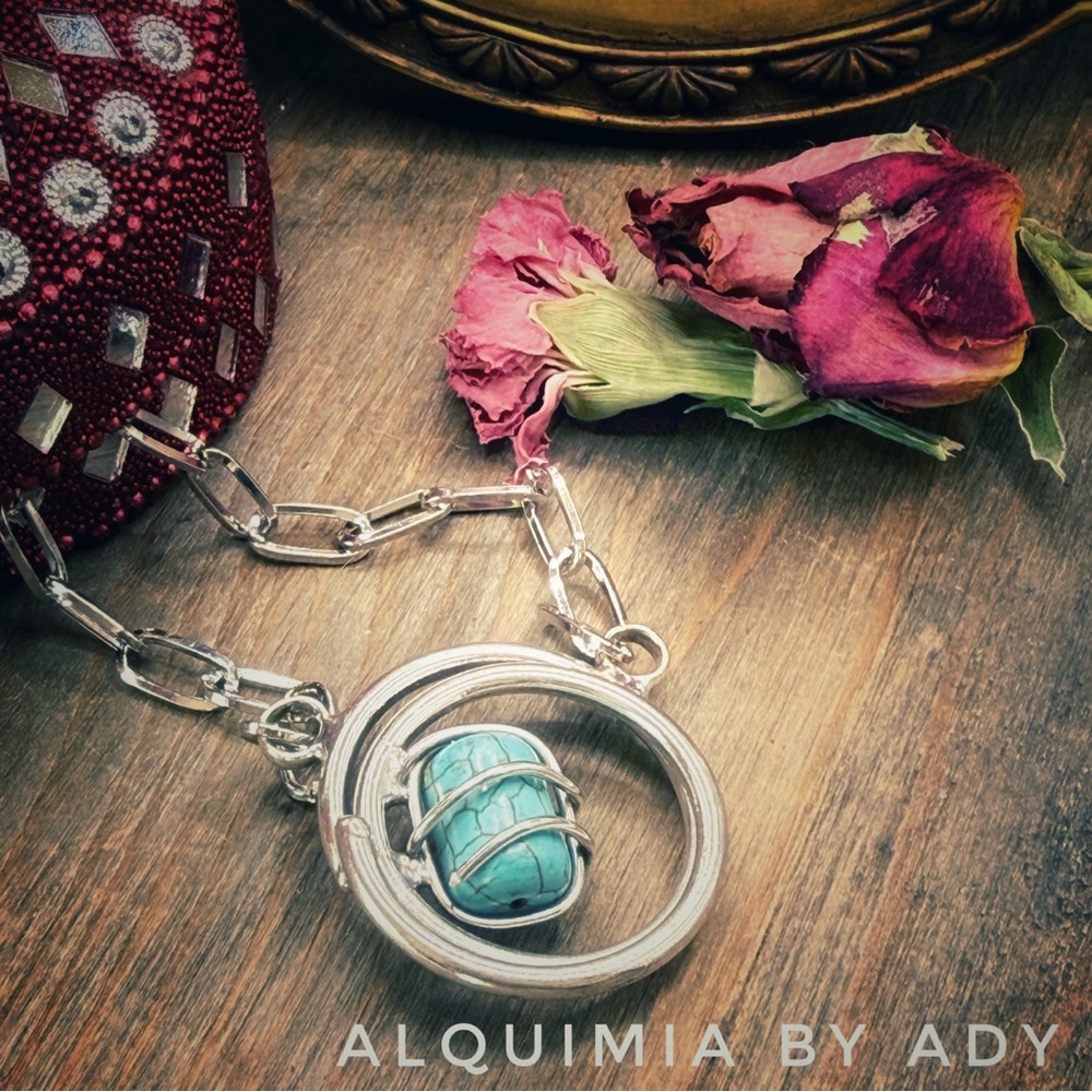 Western Heirloom Chunky + Silver + TURQUOISE gemstone necklace - Picture 1 of 3